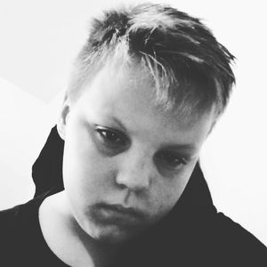 Meet your Posher, Joshua